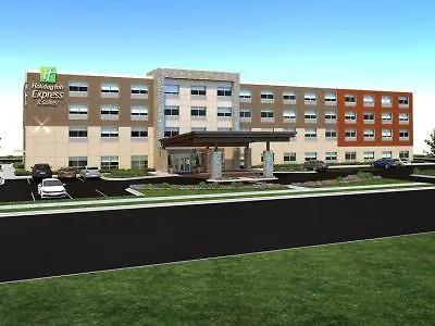 Hotel Express East - Riverfront By Ihg