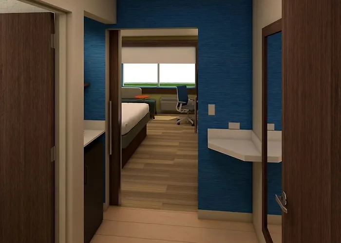 Express East - Riverfront By Ihg 3*