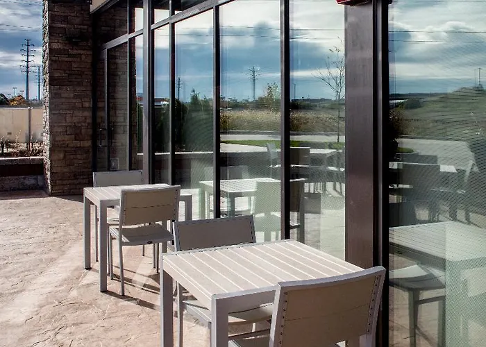 Express East - Riverfront By Ihg 3* Peoria